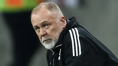 Foto: Pedro H. Tesch/AGIF - Mano Menezes pode ficar sem um reforço desejado.