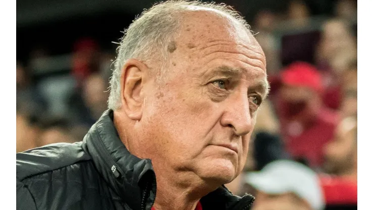 Foto: Robson Mafra/AGIF - Agora diretor, Felipão ajuda o Athletico na busca por reforços