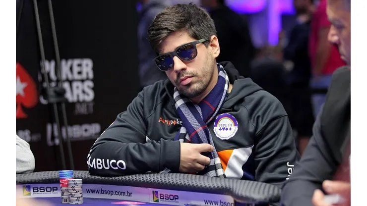 Douglas Lopes arrumou excelente premiação no poker online (Foto: Divulgação/BSOP)