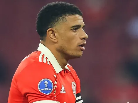 Futuro de Taison após rescisão com o Internacional 'choca' torcedores