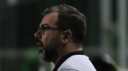 Foto: Fernando Moreno/AGIF - Enderson aprova saída no Sport