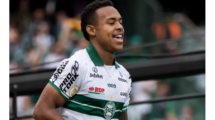 Foto: Robson Mafra/AGIF - Coritiba conta com Natanael para a próxima temporada