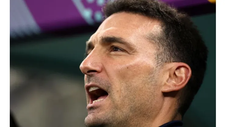 Lars Baron/Getty Images/ Scaloni deixa ainda mais o seu nome 'cravado' na Argentina com feito ao conquistar a Copa do Mundo.