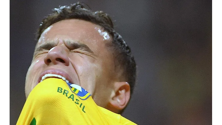 Foto: Jeferson Guareze/AGIF - Coutinho vai ter que aceitar uma redução para voltar ao Brasil.