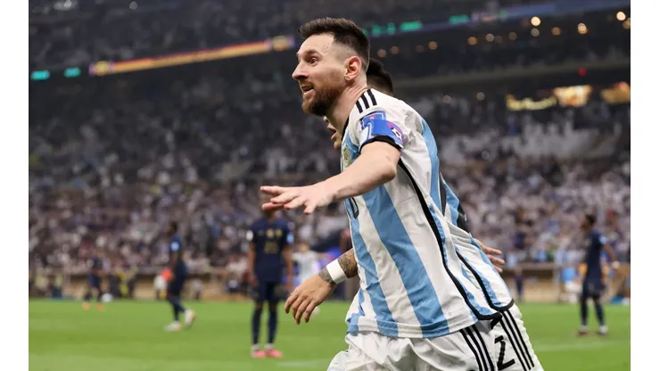 Foto: Clive Brunskill/Getty Images | Lionel Messi marcou hat-trick