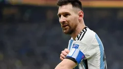 Dan Mullan/Getty Images/ "Frieza"; "É o melhor"; Torcida brasileira 'se rende' por Messi após gol de pênalti.