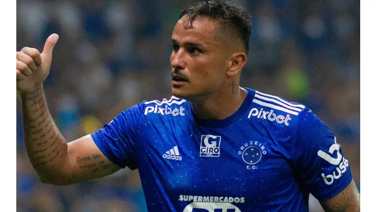Foto: Fernando Moreno/AGIF - Edu foi o artilheiro do Cruzeiro na Série B