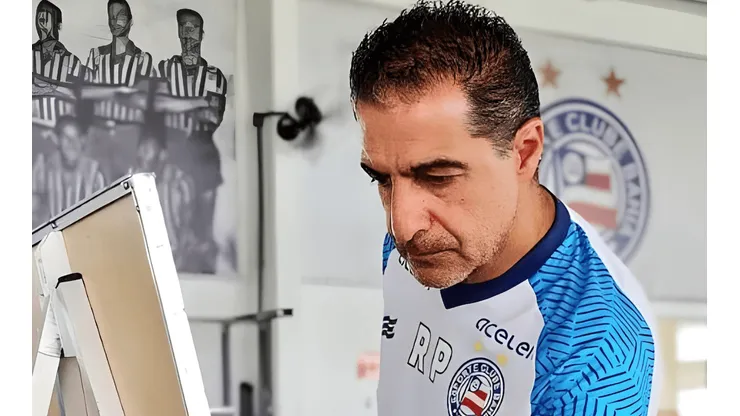 Foto: Foto: Felipe Oliveira/EC Bahia - Renato Paiva é o treinador do Bahia para 2023