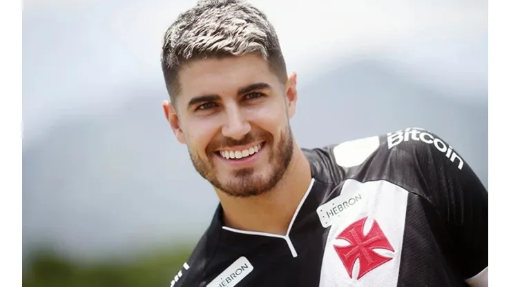 Foto: Divulgação/Vasco - Pedro Raul foi a primeira contratação do Vasco para 2023