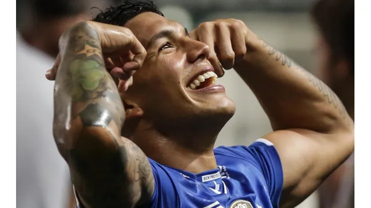 Thomás Santos/AGIF - Romero na Raposa.