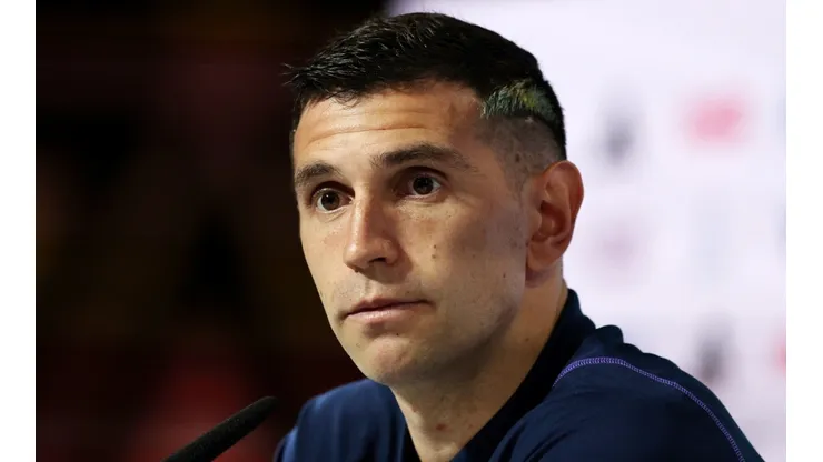 Photo by Mohamed Farag/Getty Images - Goleiro alfineta França e Brasil, e fala sobre Lionel Messi