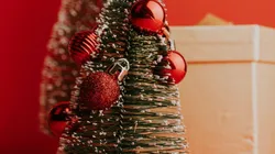 Peru e pendurar guirlanda: 5 tradições típicas do natal e suas origens