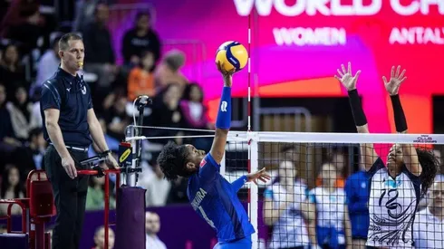 Minas tenta chegar à final do Mundial neste sábado (17)
