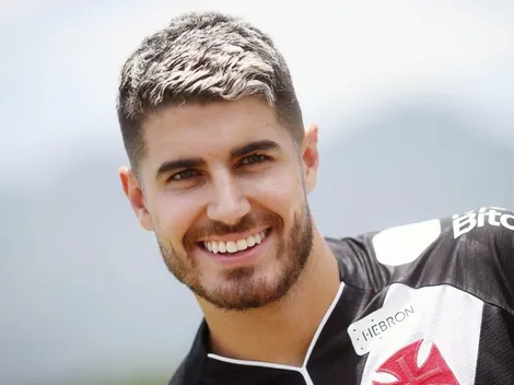 Vasco não para em Pedro Raul e vai em busca de atacante colombiano