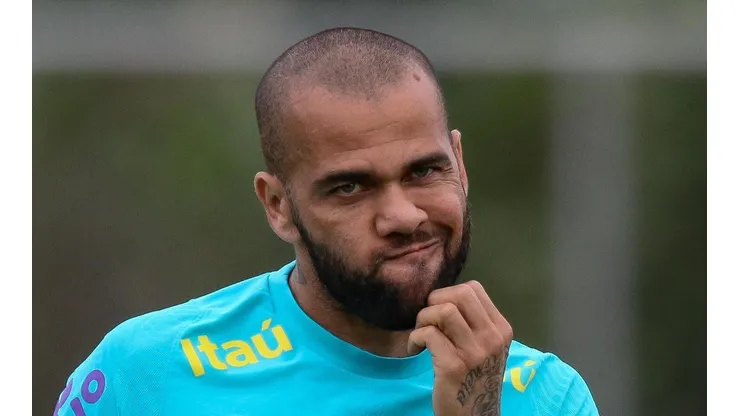 “R$ 1,3 milhões”; ‘Quentinha’ de última hora sobre Daniel Alves ‘bomba’ no Botafogo