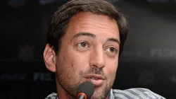 Foto: Mauro Horita/AGIF - Duílio sorri com ajuda por reforços