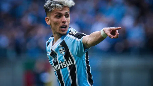 Biel estava emprestado ao Grêmio - Foto: Maxi Franzoi/AGIF