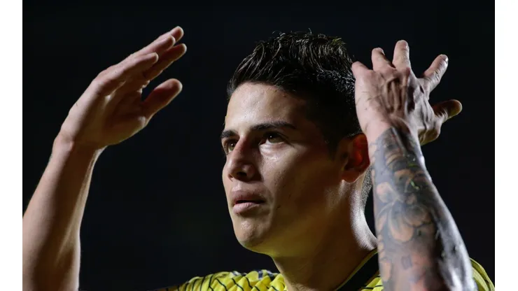 Foto: Marcello Zambrana/AGIF - James Rodríguez é colega de Quintero na seleção da Colômbia