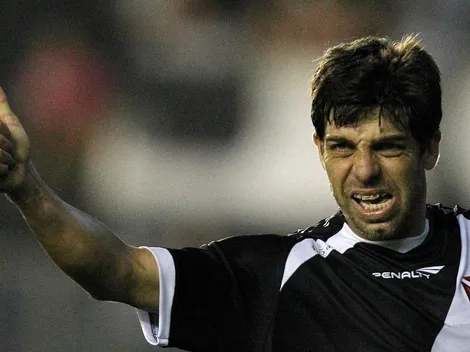 Juninho Pernambucano pega Casimiro de surpresa em live e agita torcida vascaína