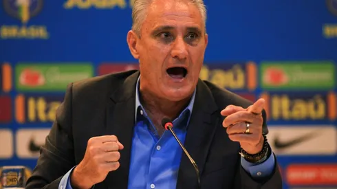 Foto: Jotta de Mattos/AGIF - Tite vinha chamado Veríssimo antes da Copa até zagueiro se lesionar