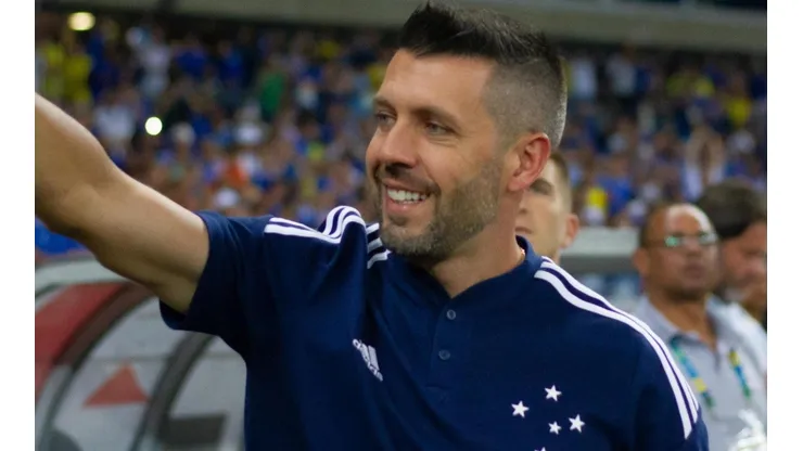 Fernando Moreno/AGIF - Pezzolano no Cruzeiro.