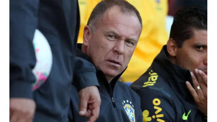 Getty Images/Julian Finney - Mano Menezes revive situação da Seleção Brasileira