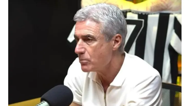 Luís Castro não se intimida e manda recado para Vítor Pereira