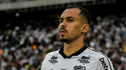 Foto: Thiago Ribeiro/AGIF - Lima é outro que deve sair em "barca" do Ceará para 2023