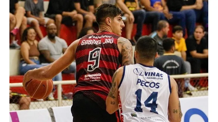 Flamengo estreia na Champions League Americas nesta terça-feira (13)