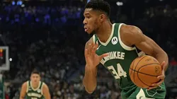 Giannis lidera o Bucks