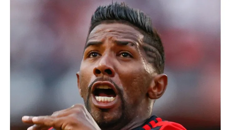 Foto: Marcello Zambrana/AGIF - Rodinei saiu do Flamengo e foi anunciado pelo Olympiacos.