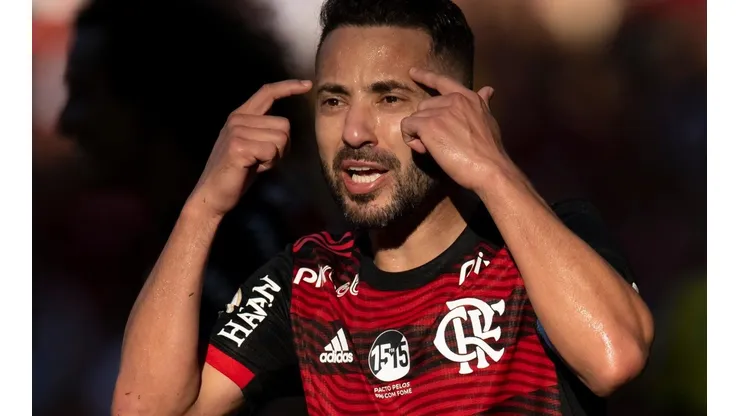 Agif/Jorge Rodrigues - Everton Ribeiro é hackeado no Twitter