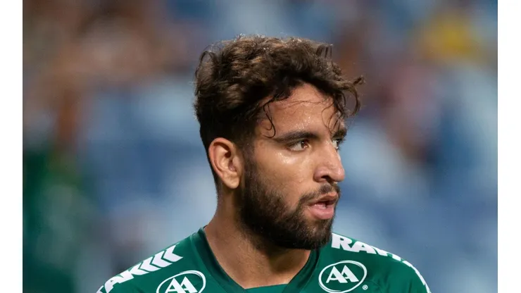 Grêmio não se contenta com Pepê e prepara para anunciar mais um meia