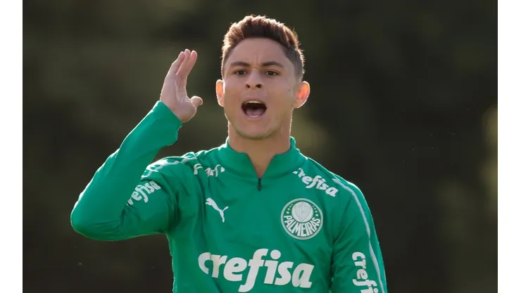 Marcello Zambrana/AGIF - Diogo Barbosa viraliza no Palmeiras