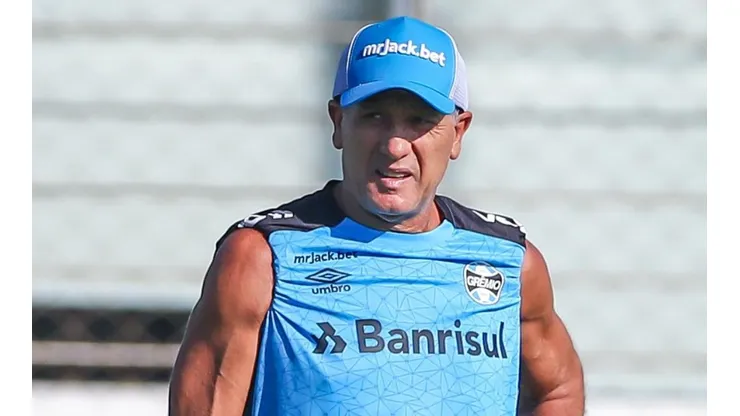 Foto: Lucas Uebel/Grêmio/Divulgação - Isaque: terá chances no Grêmio em 2023