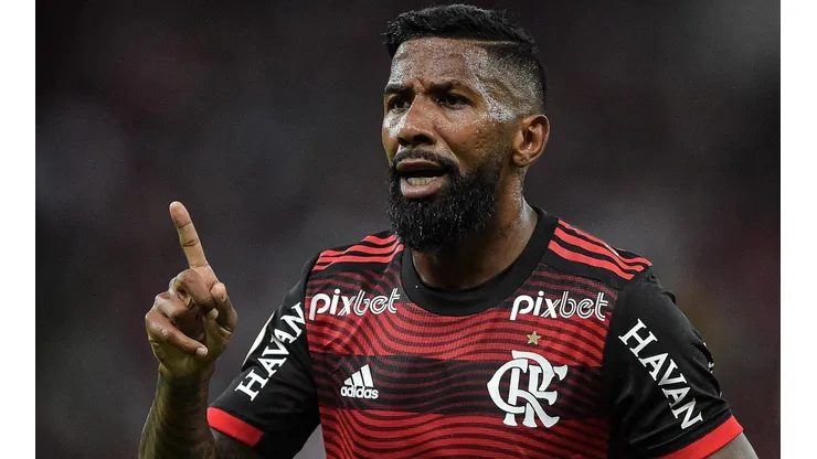 Agif/Thiago Ribeiro - Rodinei é apresentado na Grécia