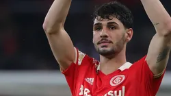 Foto: Silvio Avila/Getty Images - Johnny virou titular alguns meses após a chegada de Mano Menezes.