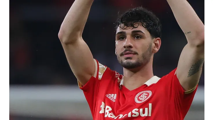 Foto: Silvio Avila/Getty Images - Johnny virou titular alguns meses após a chegada de Mano Menezes.