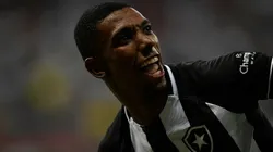 Kanu está na mira do Coritiba - Foto: Mateus Bonomi/AGIF