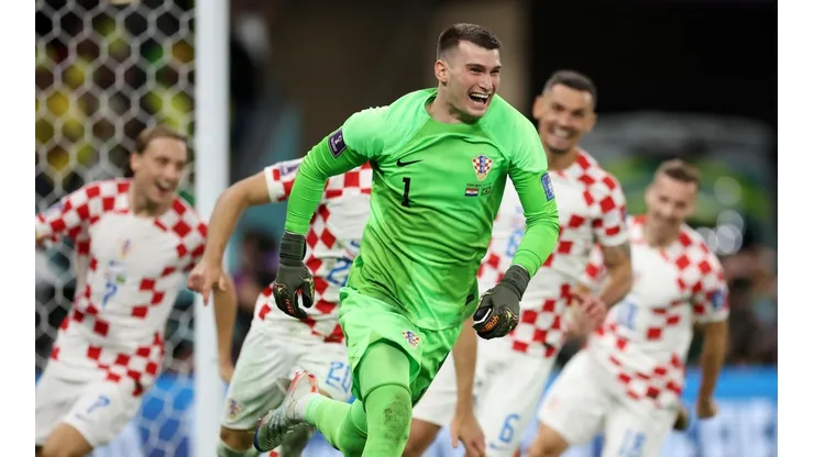Foto: Alex Grimm/Getty Images - Livakovic foi o grande personagem da partida contra o Brasil.