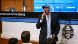 Foto: Lucas Uebel/Grêmio/Divulgação - Renato: técnico pode perder titular no Grêmio