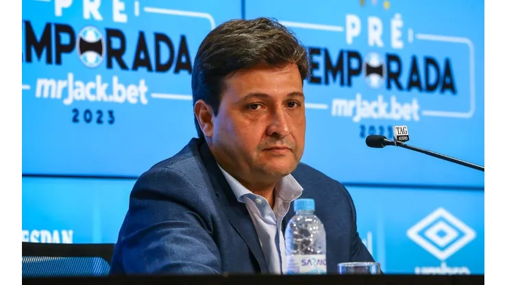 Alberto Guerra não para no mercado e prepara anúncio de novo camisa 11