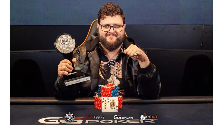Igor Thiesen levou anel de campeão do mundo de poker (Foto: Divulgação/WSOP)