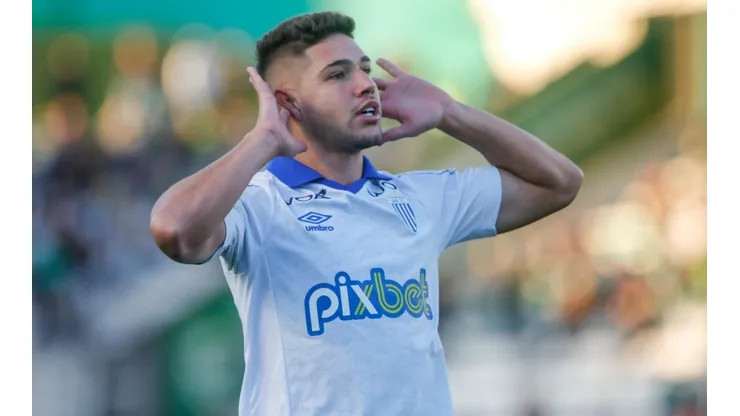 Foto: Luiz Erbes/AGIF - Bissoli: atacante está na mira do Vasco