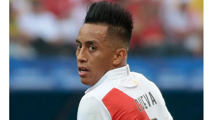 Cueva vestiu as cores do Santos - Foto: Marcello Zambrana/AGIF