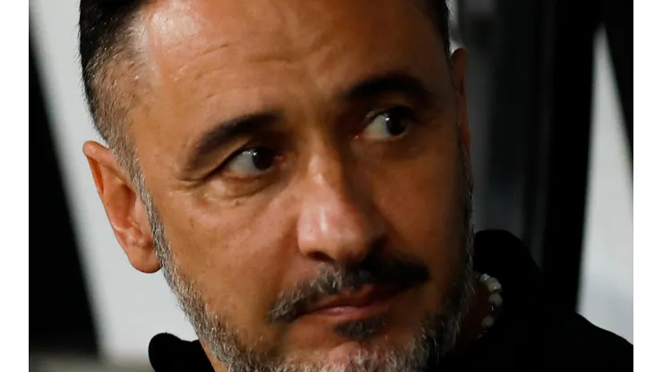 - Vítor Pereira