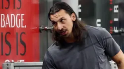 Getty Images/Marco Luzzani - Ibrahimovic defende francês na Copa do Mundo