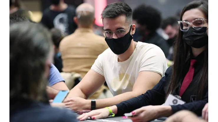 Dalton Hobold é o melhor brasileiro em ranking de poker online (Foto: Luis Bertazini/BSOP)