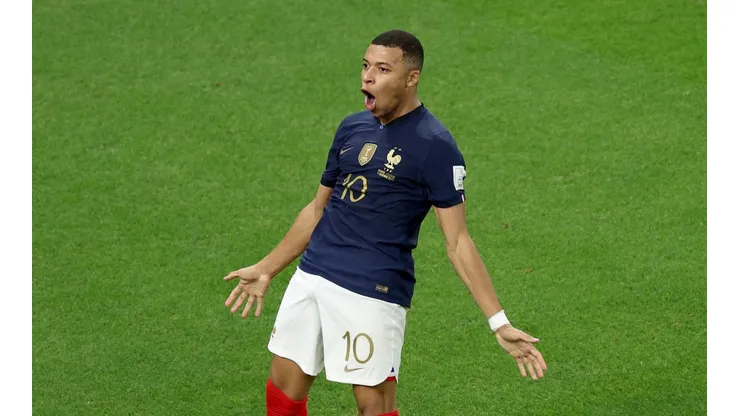 Foto: Elsa/Getty Images - Mbappé já tem cinco gols na Copa do Mundo do Catar.