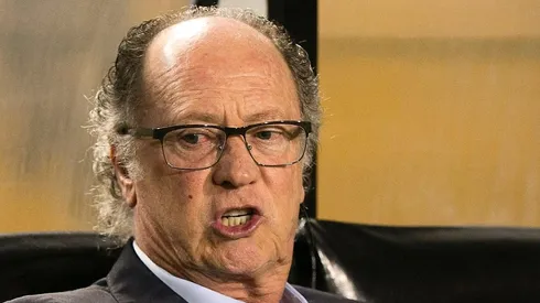 Foto:Daniel Vorley/AGIF - Falcão acerta saída do Santos